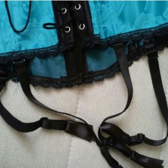 NWT Frederick's of Hollywood Corset Size 38 - Picture 7 of 16